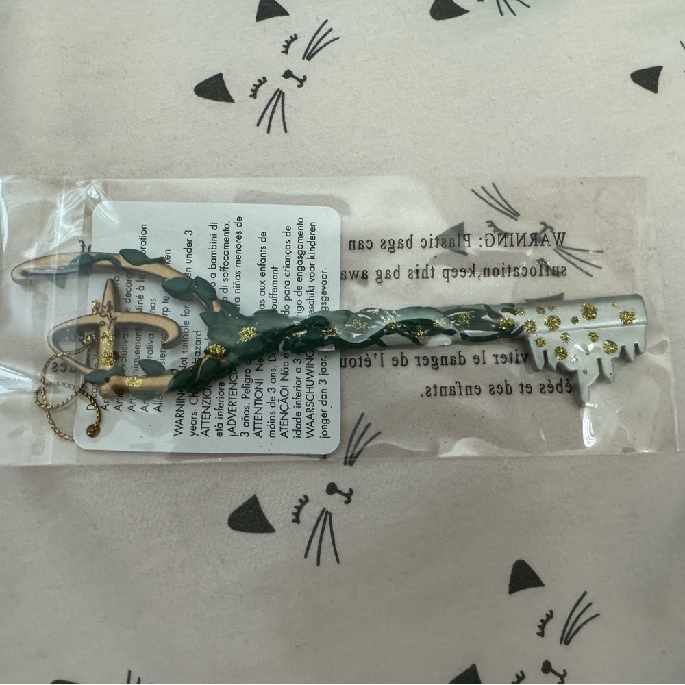 New Disney Store Opening Ceremony Vine Key